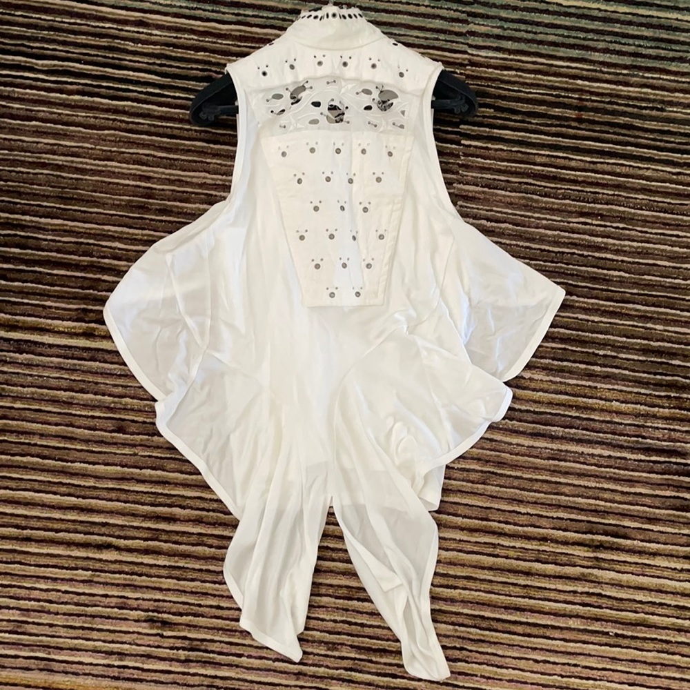 Women’s blouse